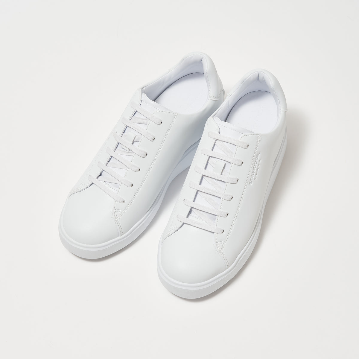 STANDOOL TOKYO｜SAI WHITE｜軽量スタイルアップスニーカー｜次